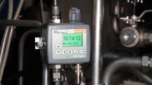 Stauff's LPM-II-plus-deeltjesmonitor maakt continue meting of analyse van hydraulische vloeistoffen in industriële installaties met een maximale werkdruk van 420 bar mogelijk. '