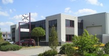 Alers Machinebouw en Onderhoud uit Wekerom heeft vanaf 1 mei de Nieuwleusense bedrijven Heemhorst International en WEMO-techniek overgenomen. '