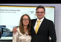 Susanne Kunschert en Thomas Pilz maakten op de jaarlijkse persconferentie van ‘hun’ bedrijf een nieuw omzetrecord van 348,4 miljoen euro bekend.'