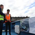 Minister-President laat zich informeren over eerste elektrische sleepboot