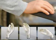Bionische hand met opponeerbare duim (video)