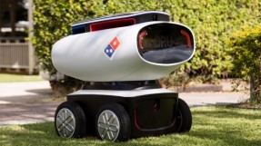 Autonome robot als pizzakoerier (video)